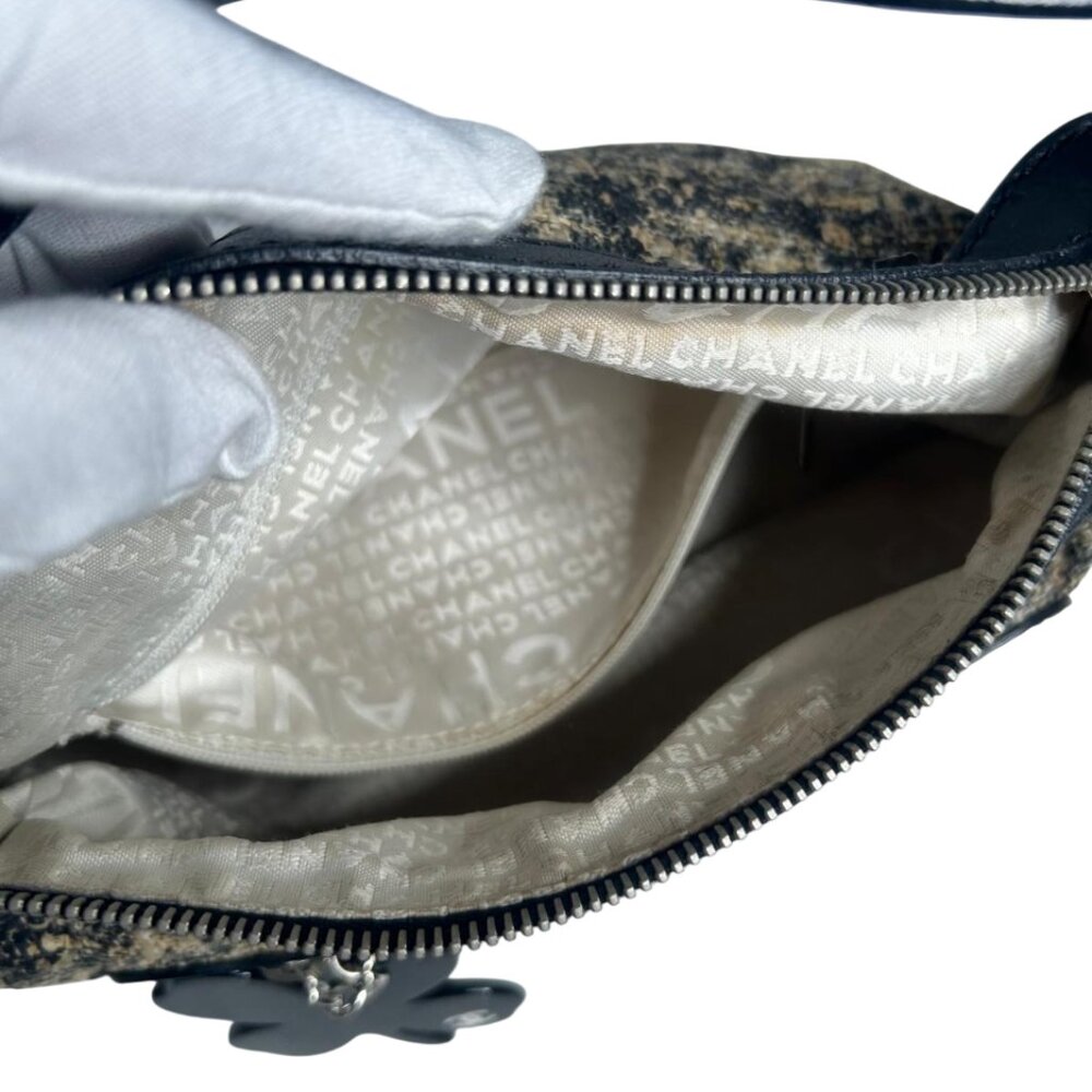 💎✨Authentic✨💎Chanel Coco Camellia Tweed Handbag Beige - Picture 11 of 11